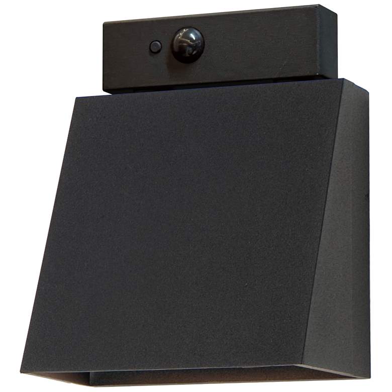 Image 1 Maxim Pathfinder 7" Black LED Outdoor Sconce W/ MSP