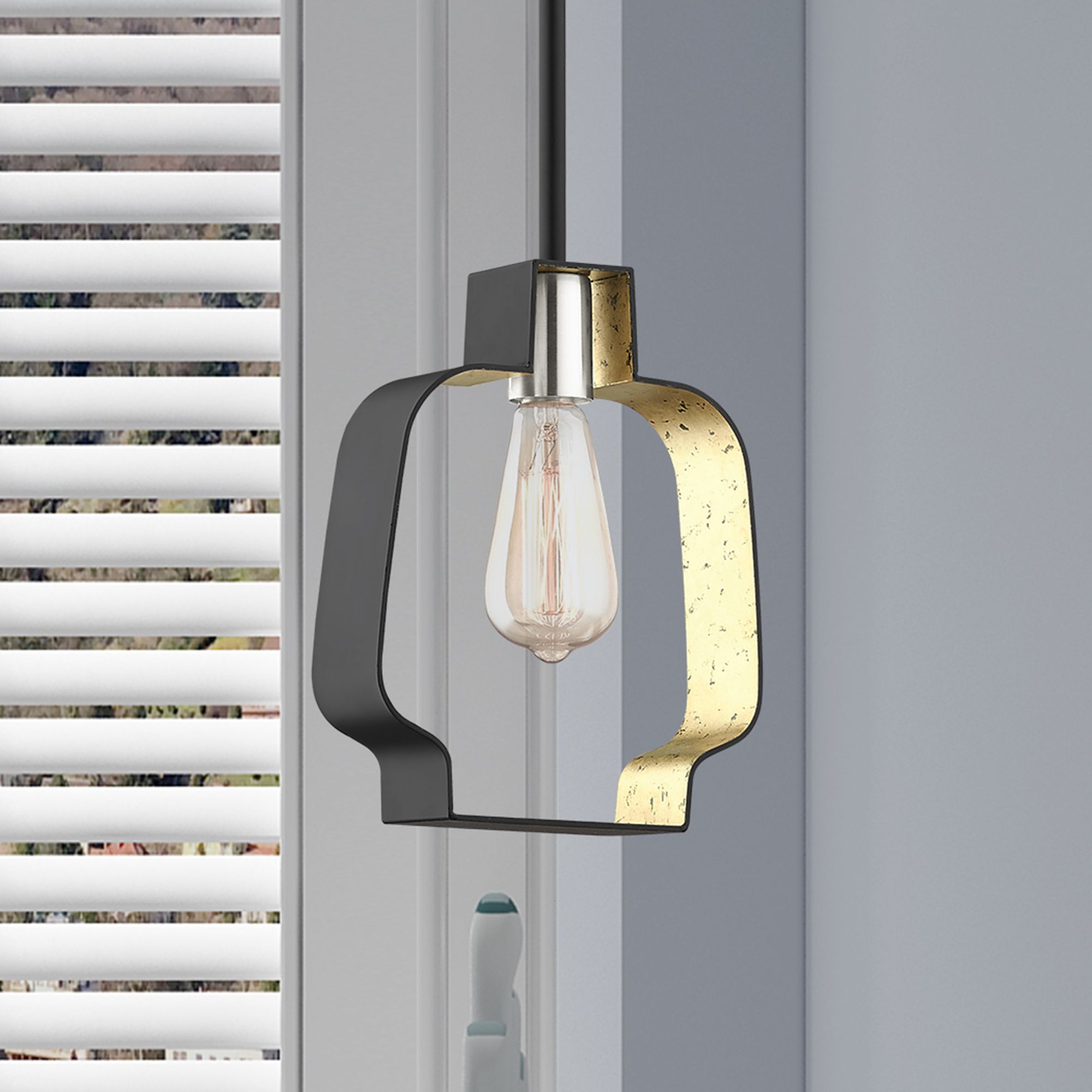 Meadowbrook 1 Light Black and Winter Gold Mini Pendant