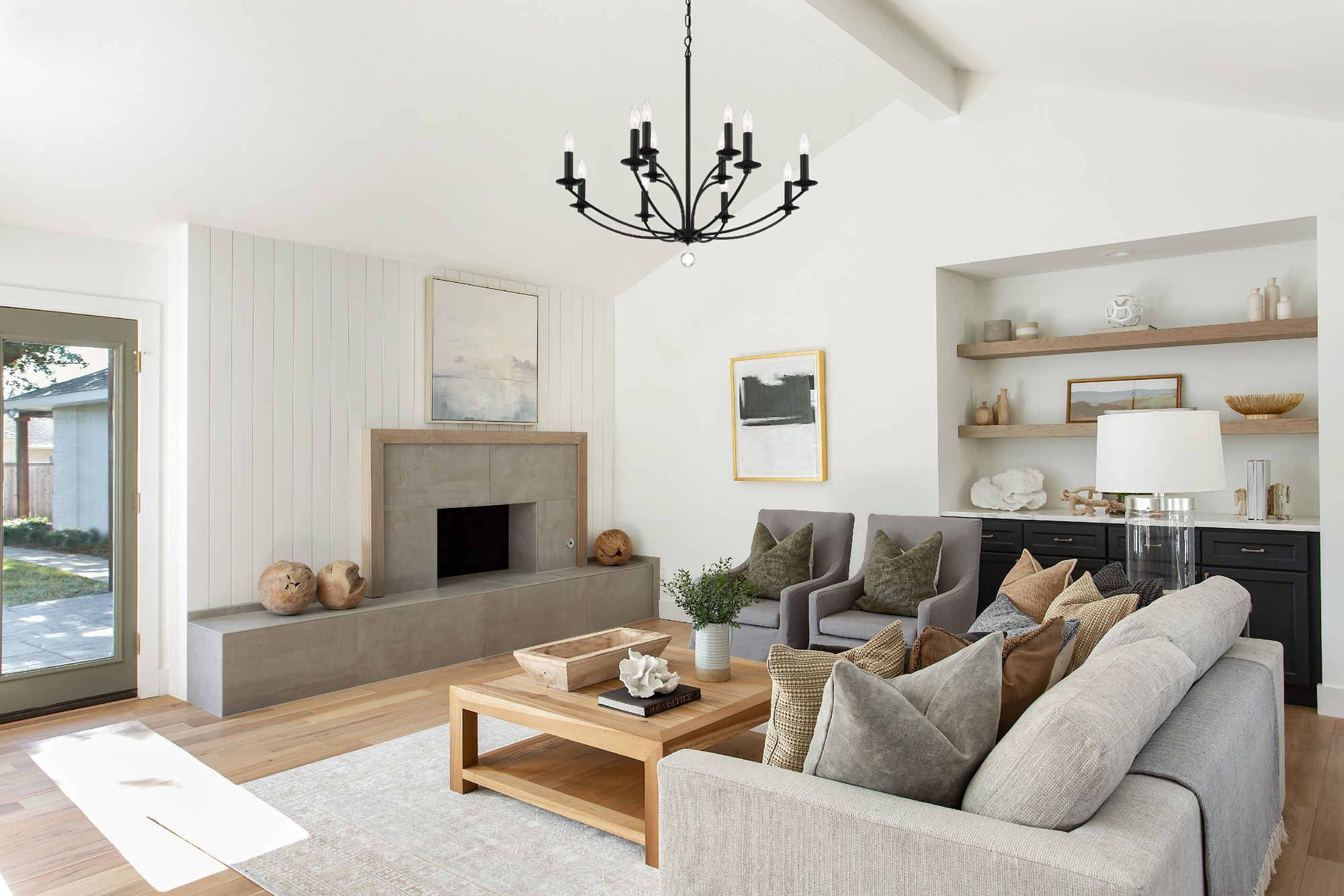 Mila 12 Light Black Chandelier