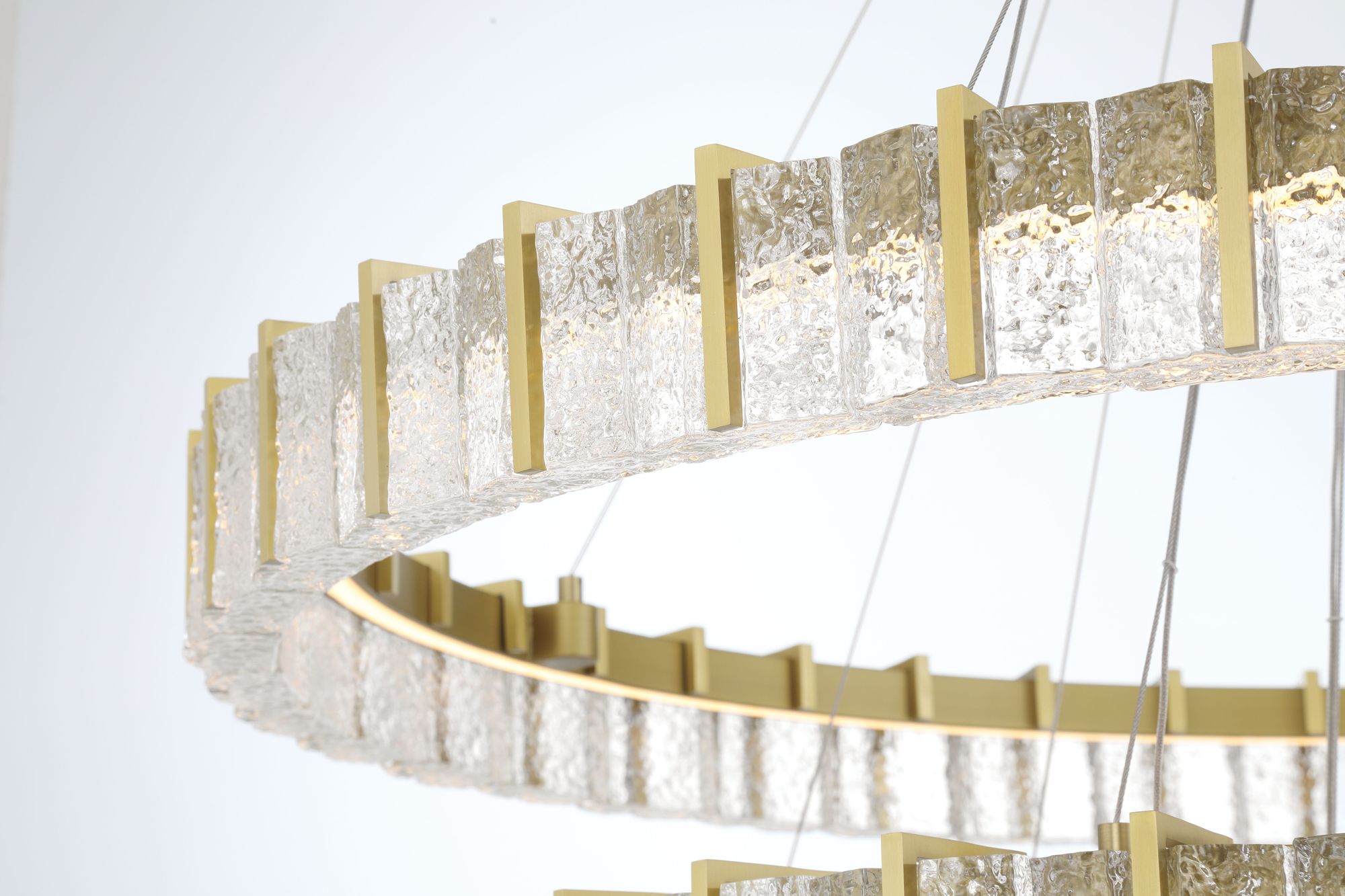 Minka-Lavery Sevryn LED 34-in Soft Brass Indoor Chandelier