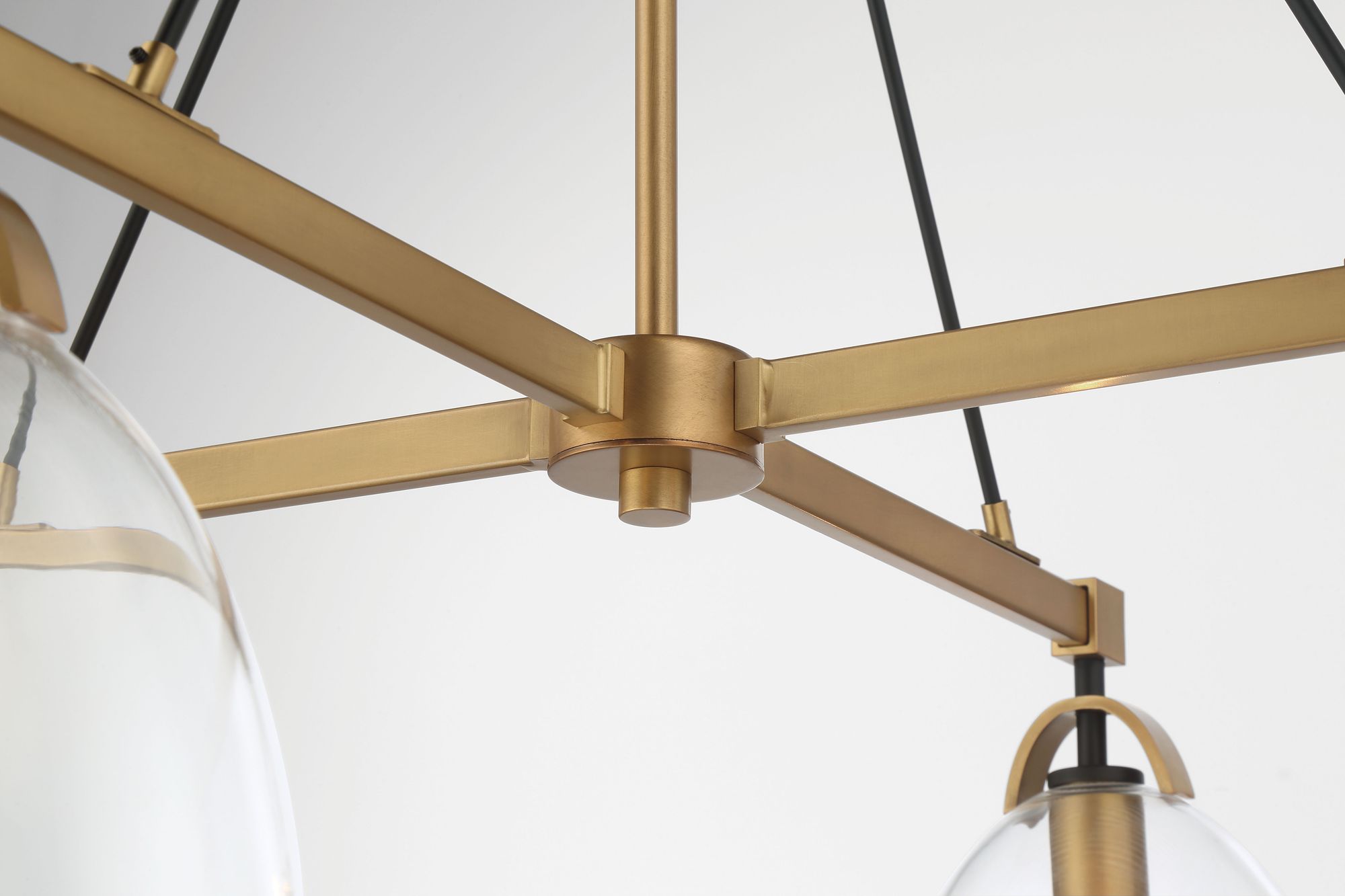 Minka-Lavery Sommersby 4-Light 30-in Brass and Black Chandelier with Shades