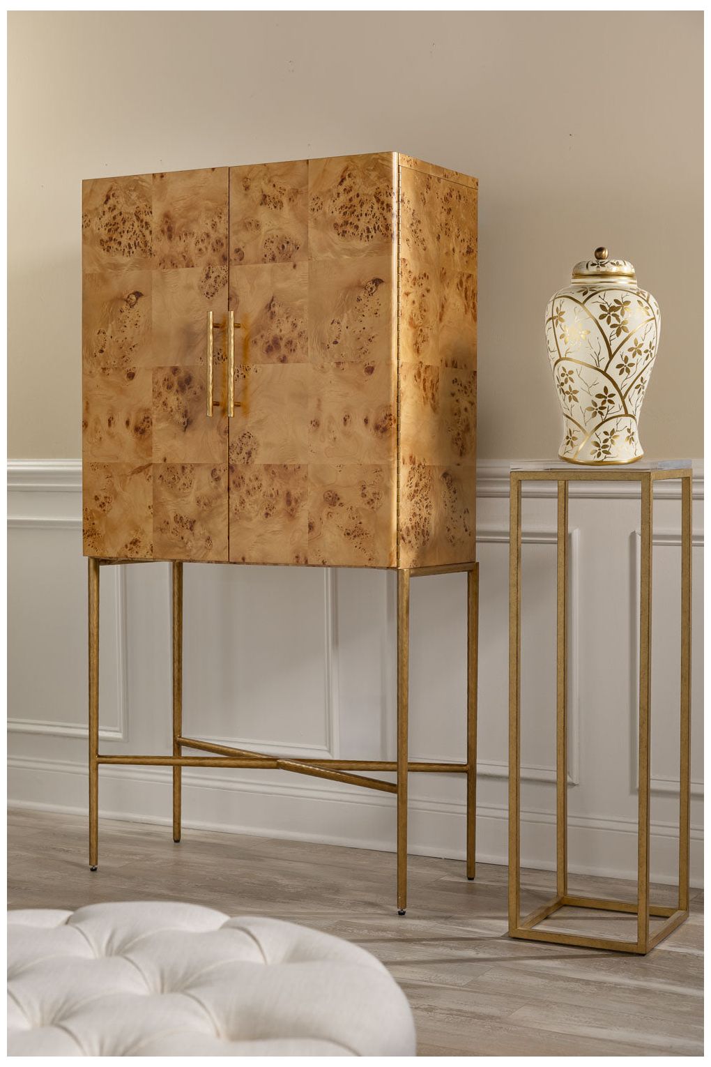 Image 6 Monarch Burlwood Bar more views