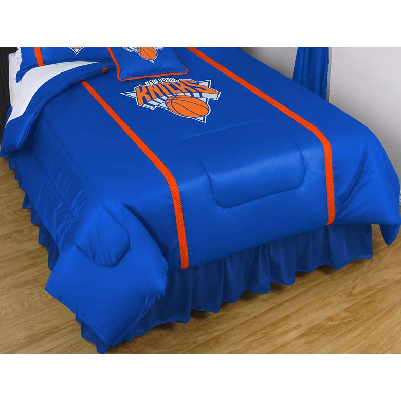 Image 1 NBA New York Knicks Sidelines Queen Comforter