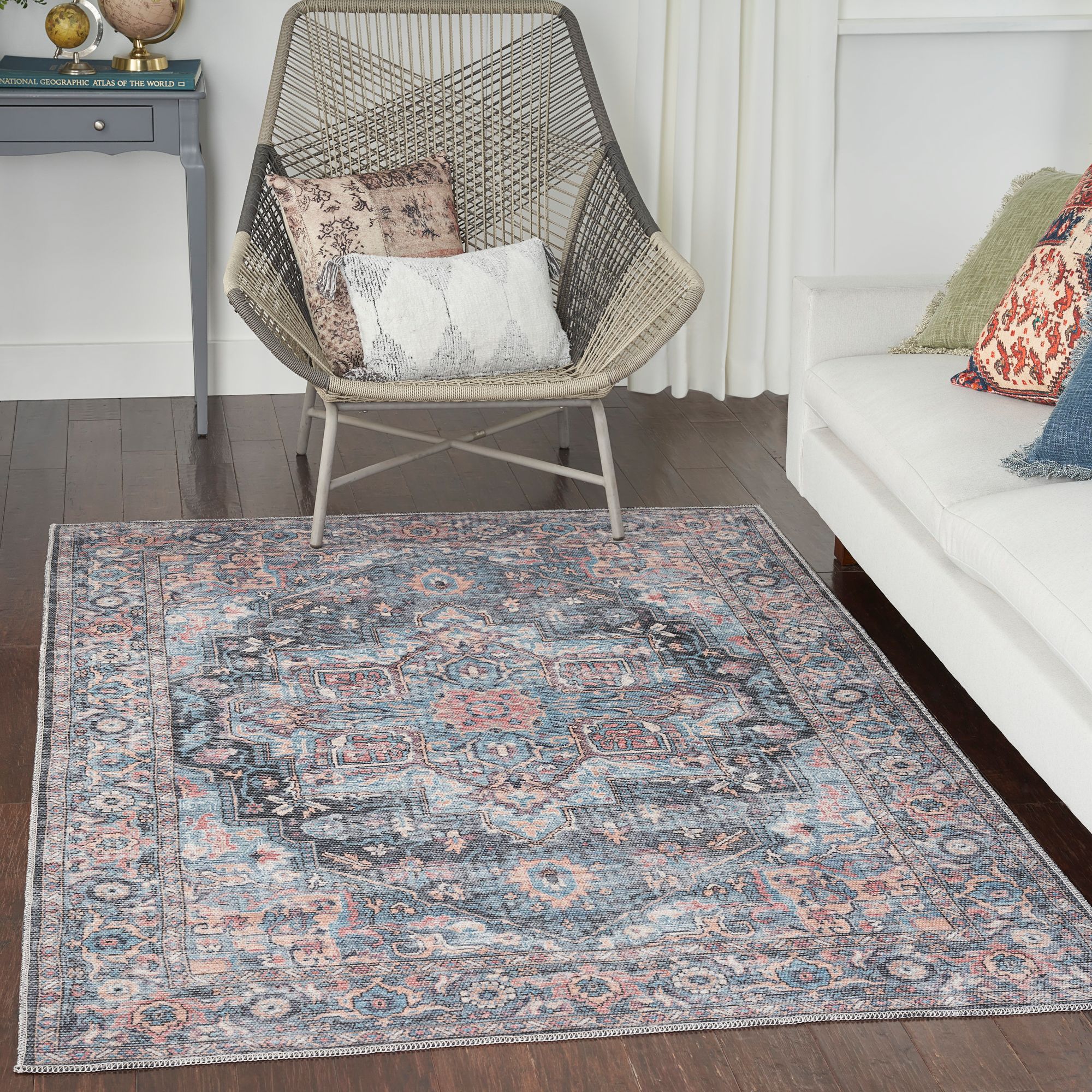 Nicole Curtis Series 1 SR101 4'x6' Blue Pink Area Rug