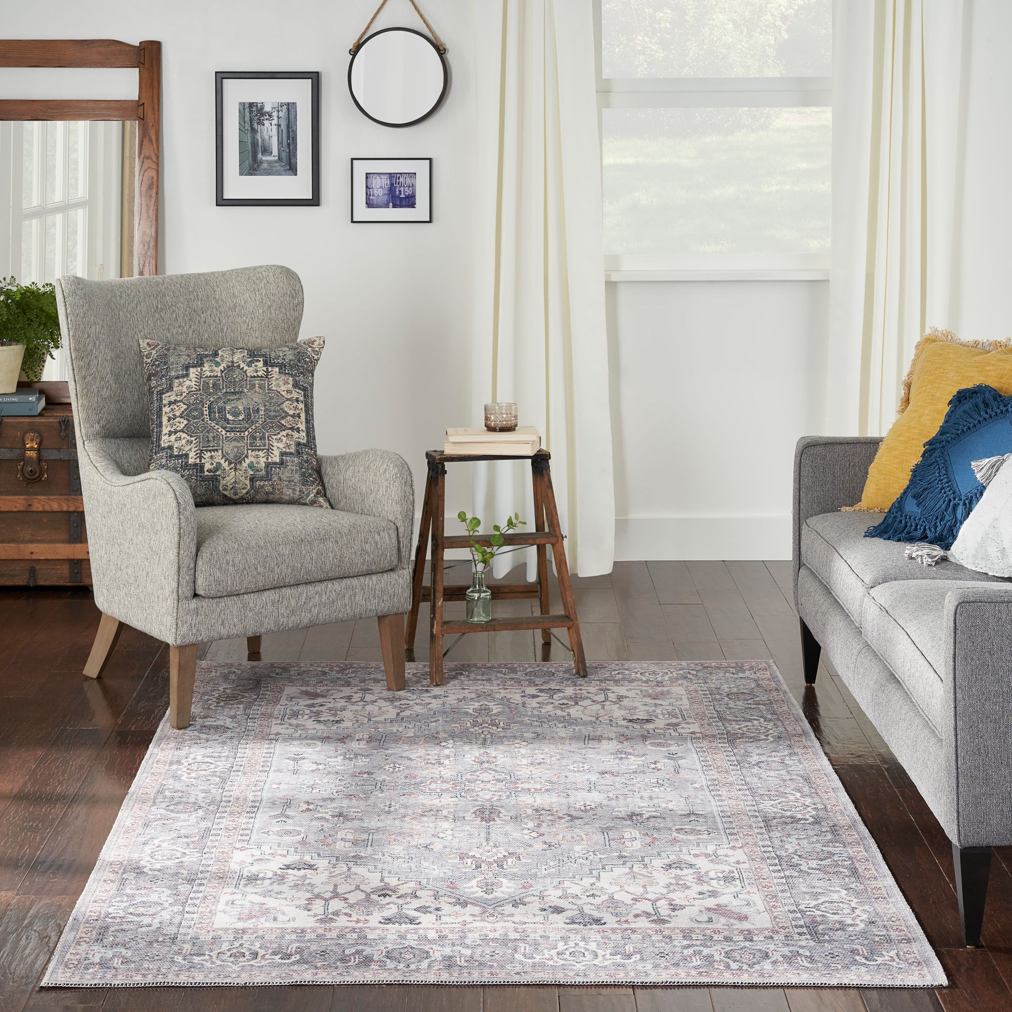 Nicole Curtis Series 1 SR104 4'x6' Soft Gray Area Rug