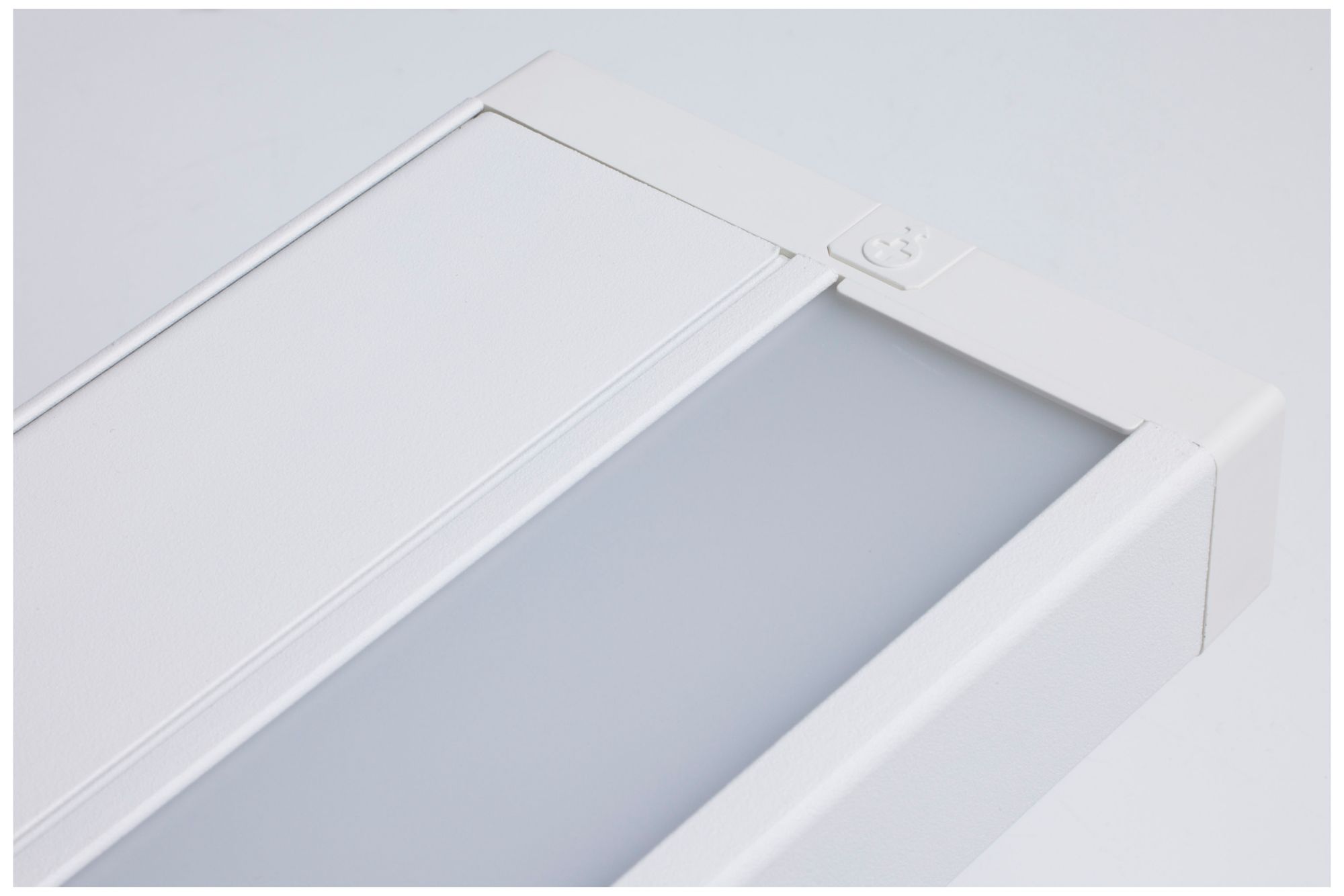 Nuvo 11" White LED SMART Under Cabinet Light - RGB and Tunable White