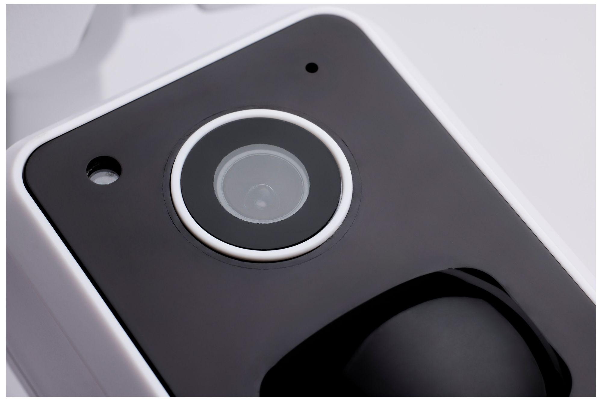 Nuvo 7" White 36W Rectangular Outdoor SMART Security Light with Camera