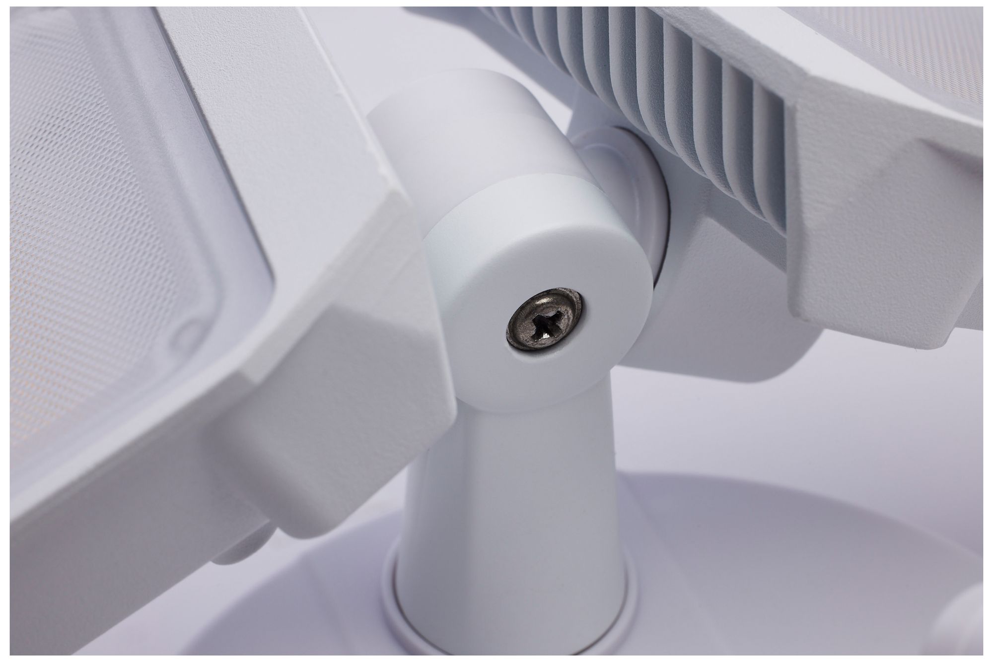 Nuvo 7" White 36W Rectangular Outdoor SMART Security Light with Camera