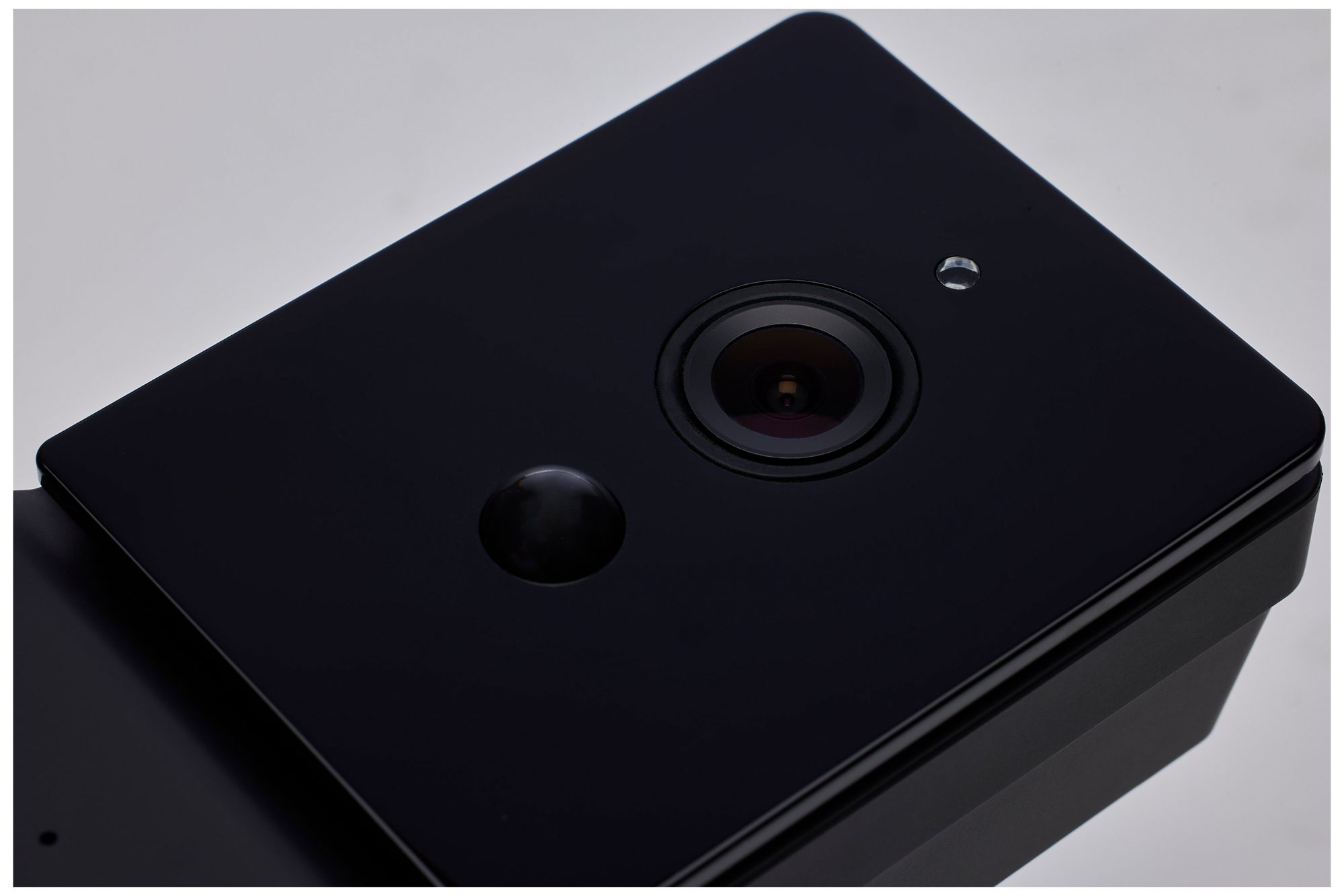 Nuvo Starfish 5 1/2" High Black SMART Doorbell Security Camera