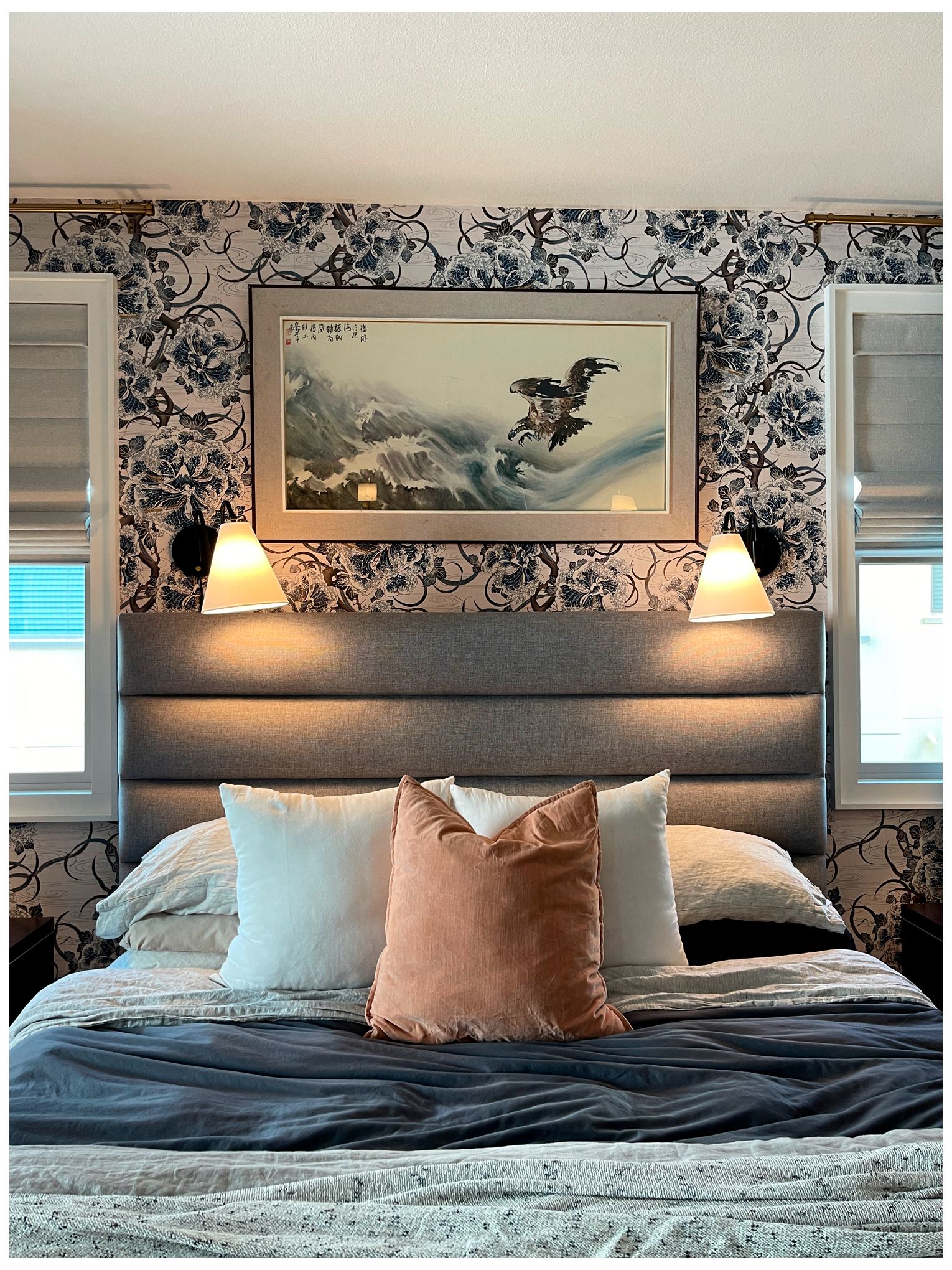 Image 4 Onda 1 Light Portable Wall Sconce Soft Black more views