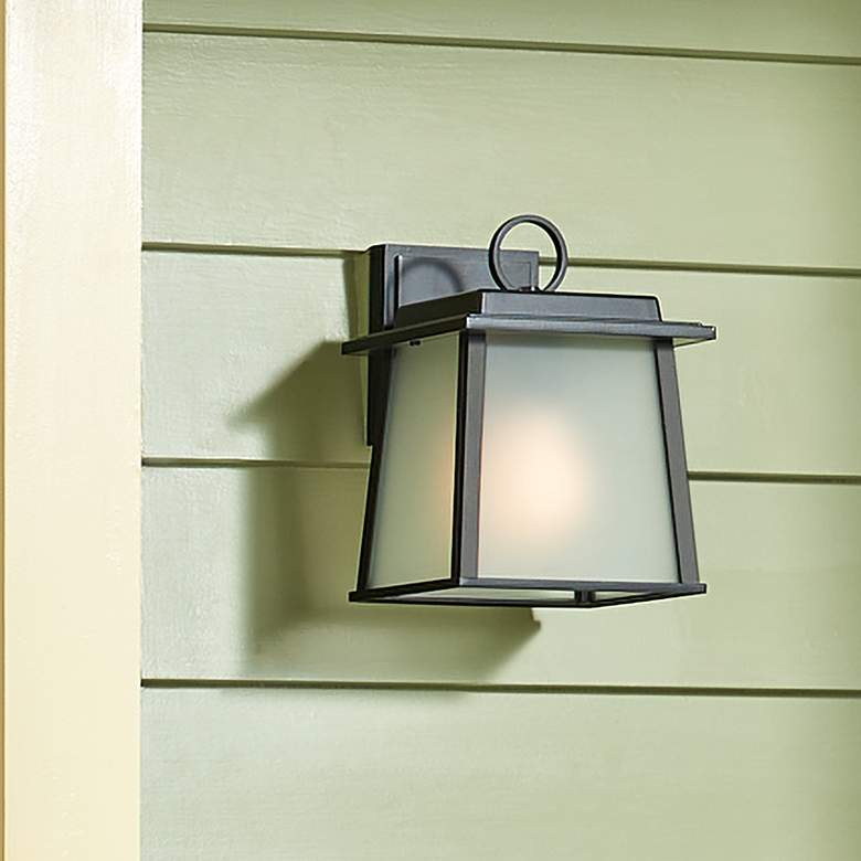 Image 1 Outdoor Wall Medium