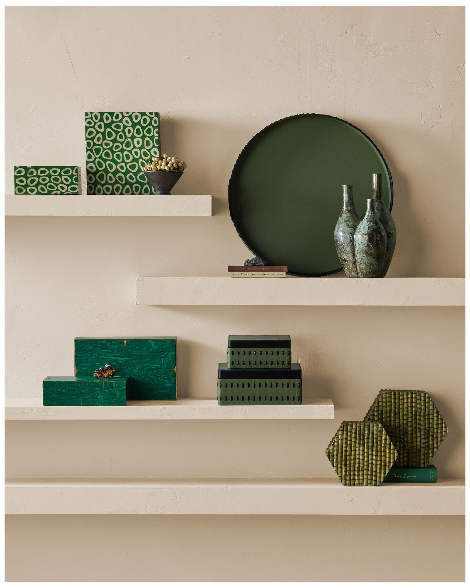 Ovoid Green, White Rectangular Box - Set of 2