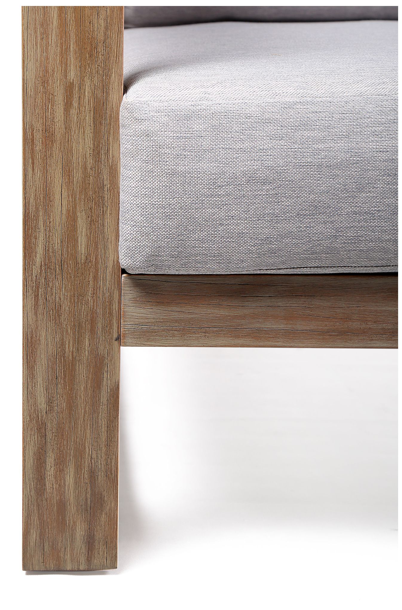 Paradise Outdoor Lounge Chair with Grey Cushions in Light Eucalyptus Wood