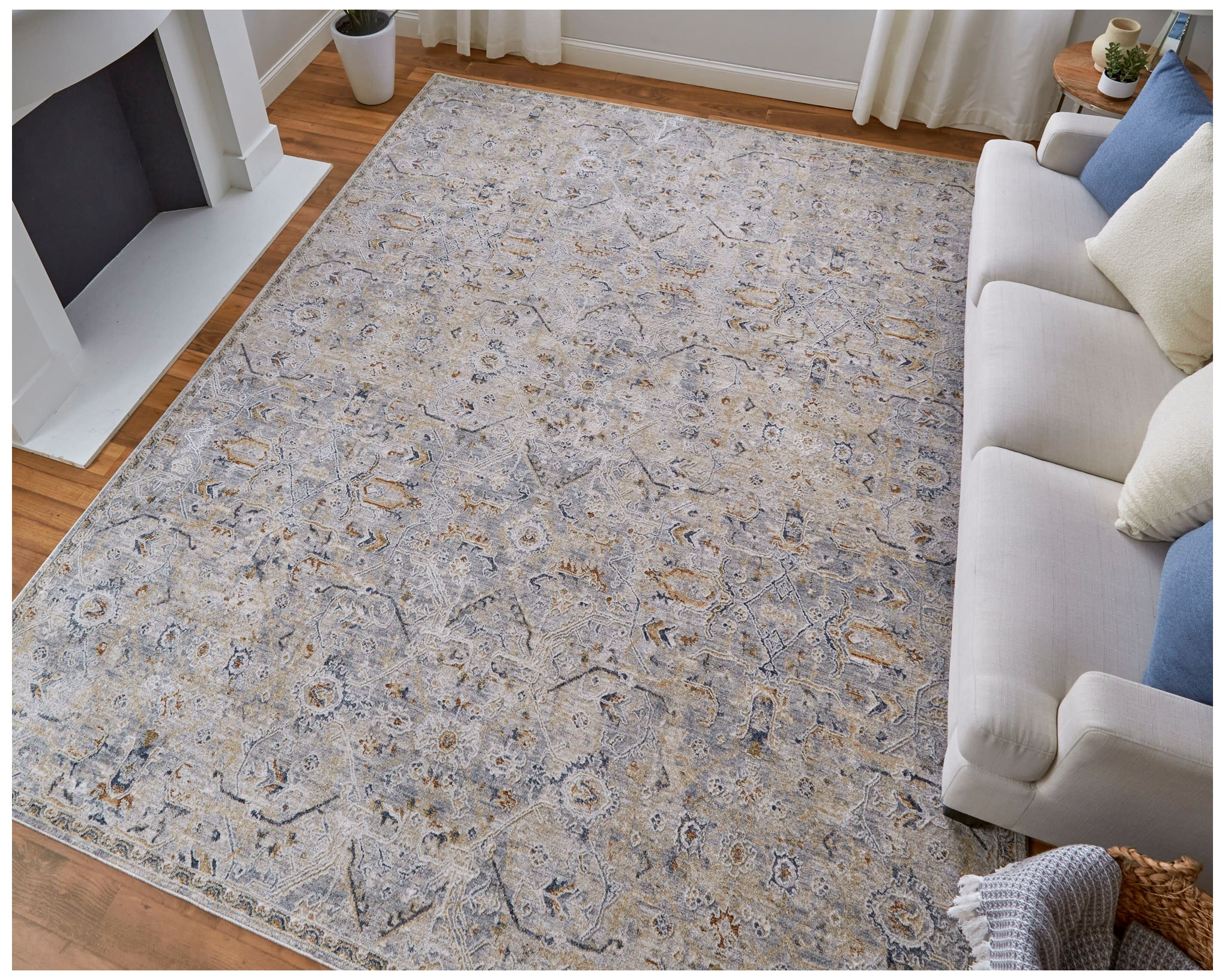 Image 2 Pasha Distressed Indoor Ivory Area Rug 39M6F 7'-10" x 10'-3" more views