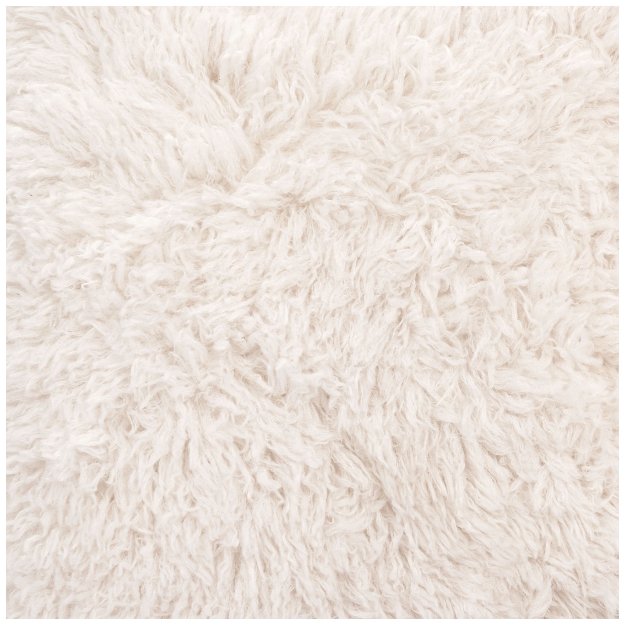 Pelut Accent Chair White