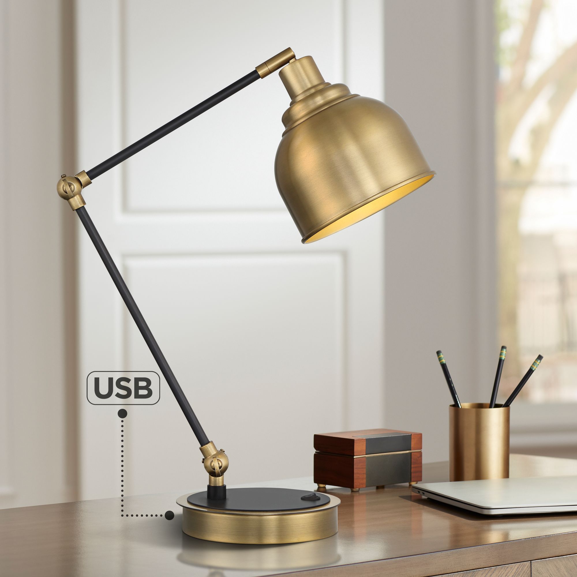 best bedside lamp with usb