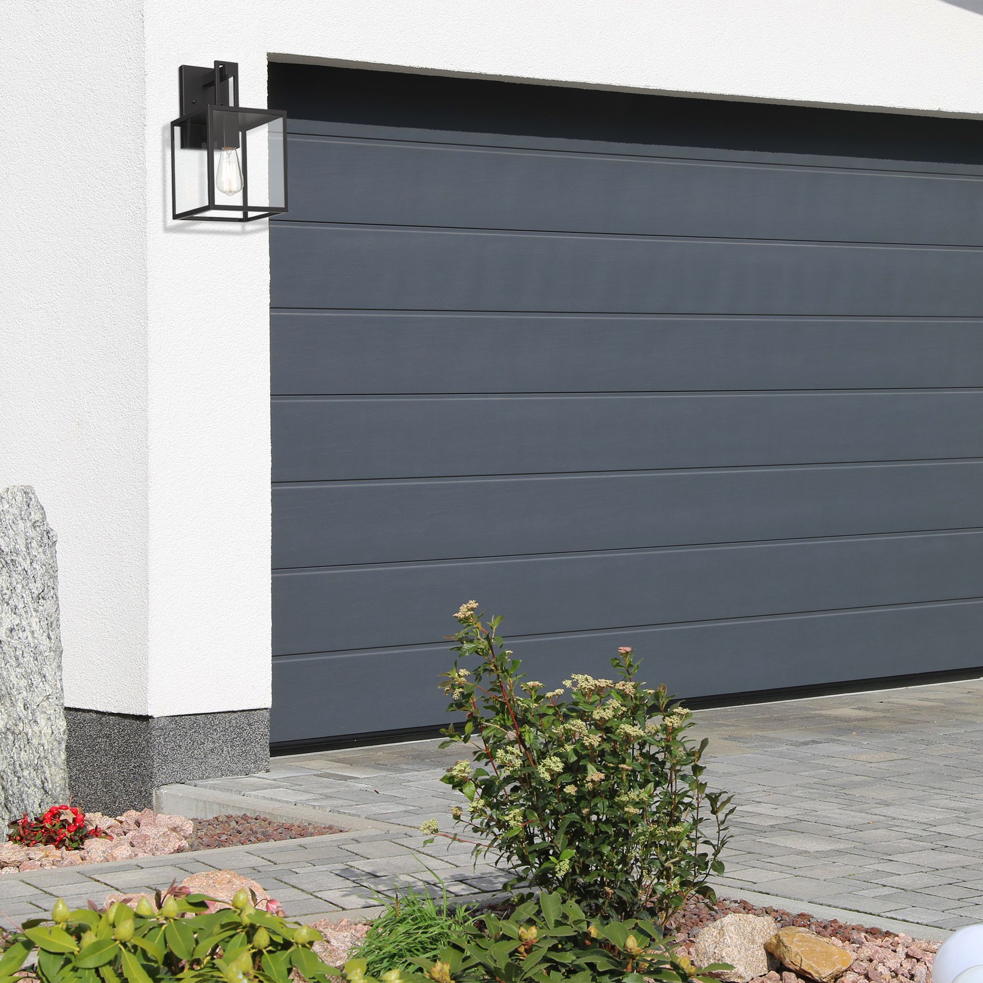 Preston 14.75 in. 1-Light Matte Black Modern Outdoor Wall Lantern