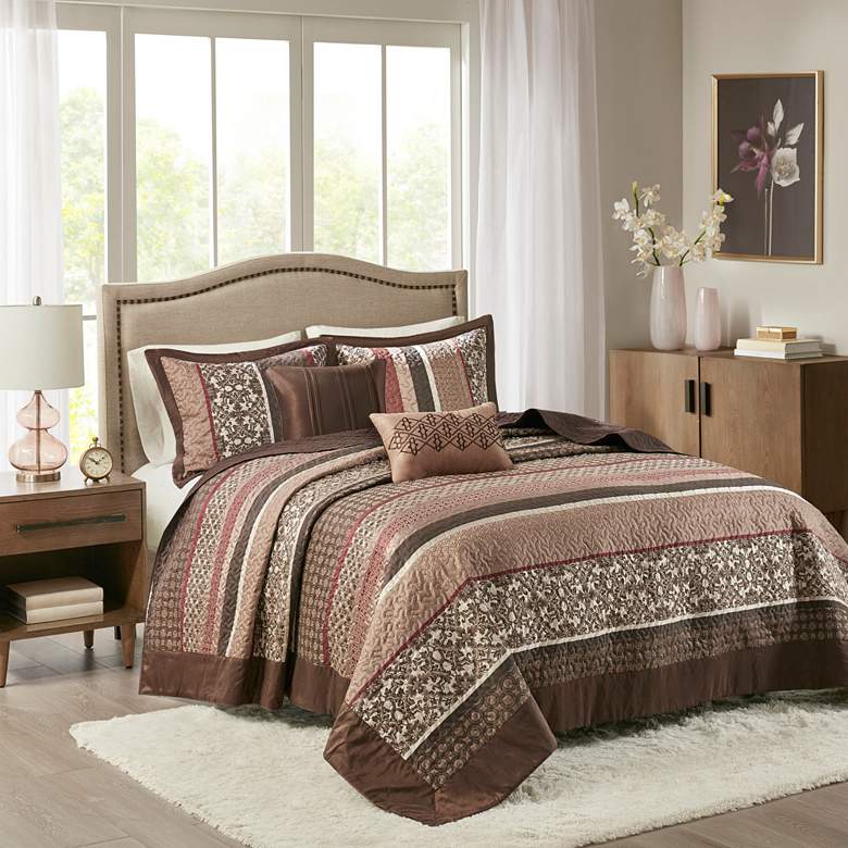 Image 1 Princeton Red Jacquard Queen 5-Piece Bedspread Set