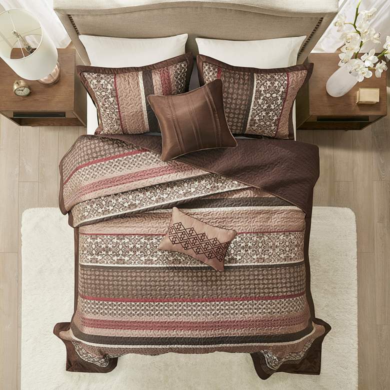 Image 3 Princeton Red Jacquard Queen 5-Piece Bedspread Set more views