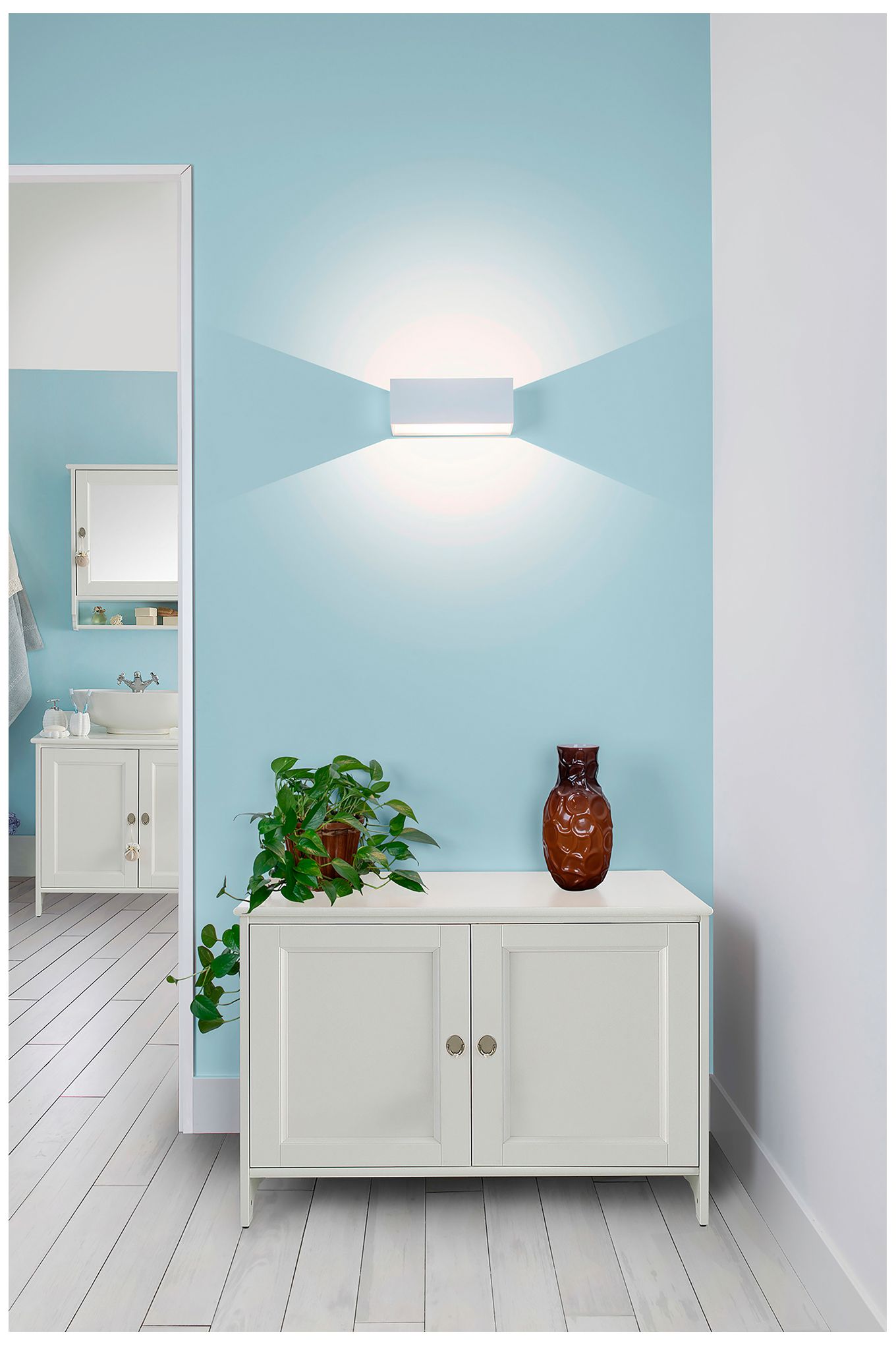 QB2 LED Wall Sconce - White