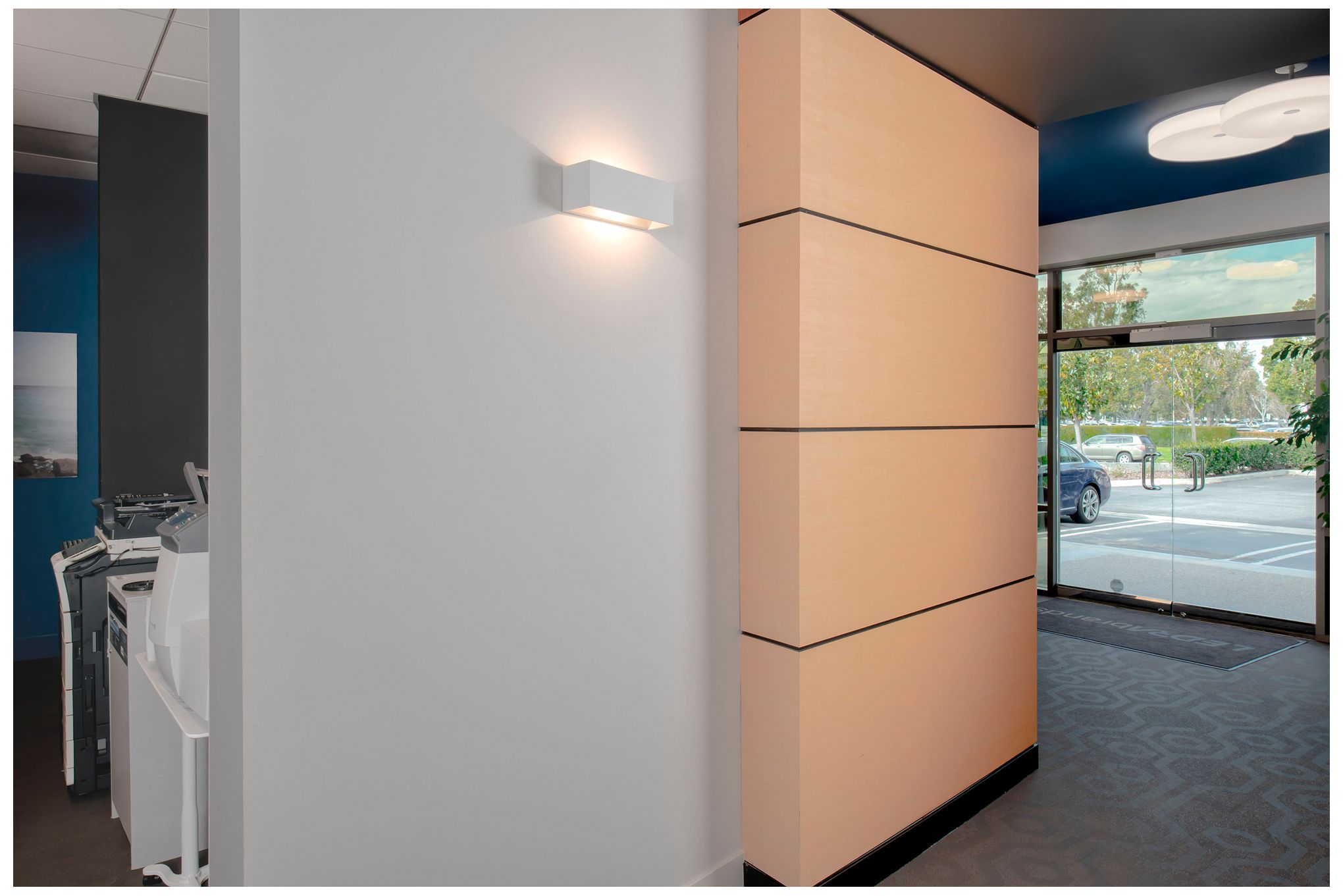 QB2 LED Wall Sconce - White