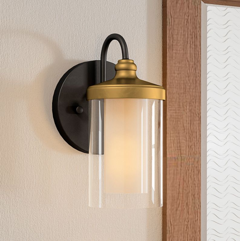 quoizel wall sconce