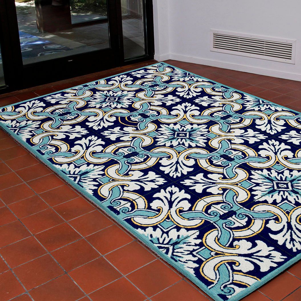 Outdoor on sale rug squares