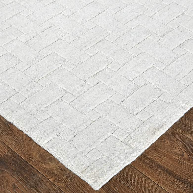 Image 2 Redford 8669F 5'x8' White Rectangular Area Rug more views
