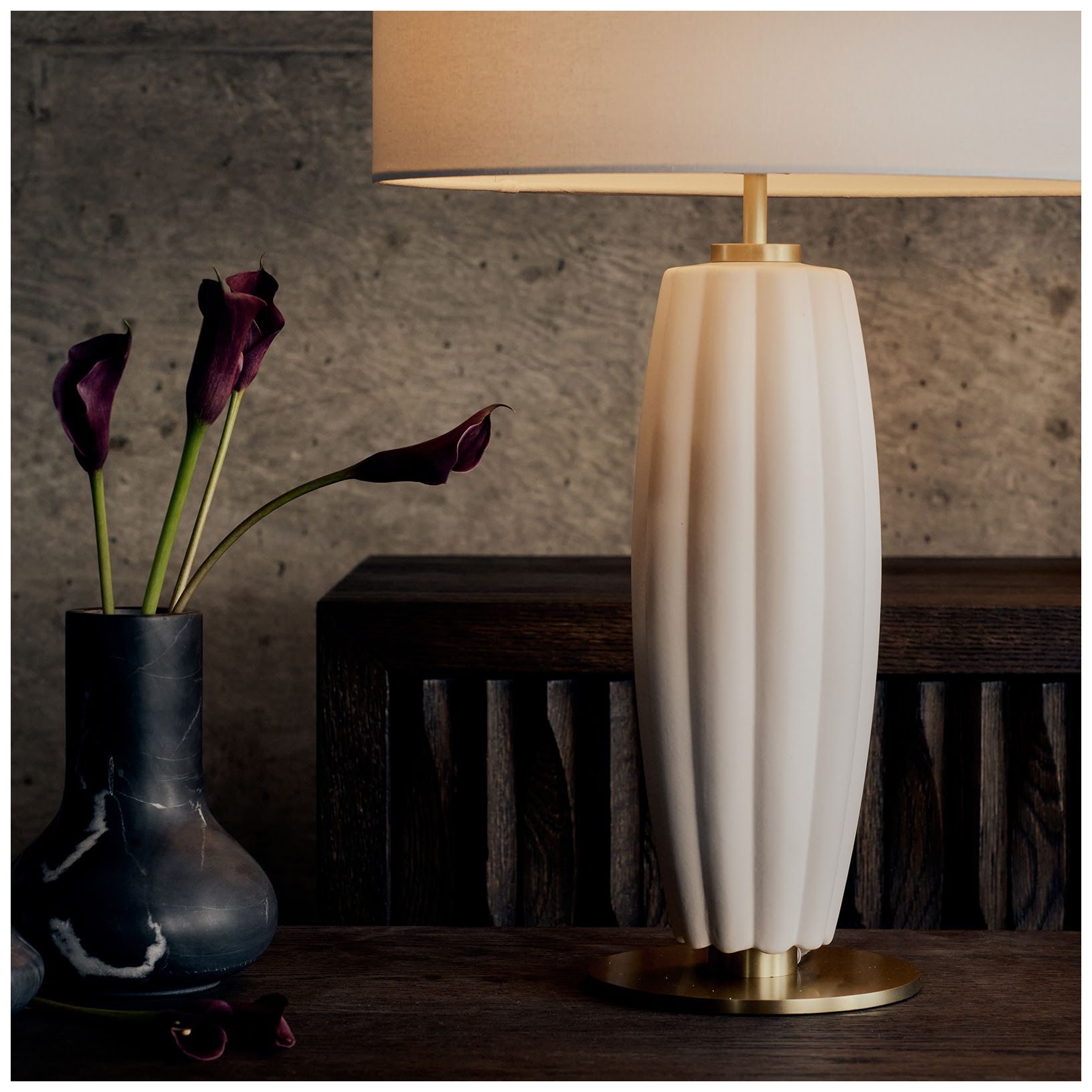 Image 3 Regina Andrew Crocus Ceramic Table Lamp (White) more views