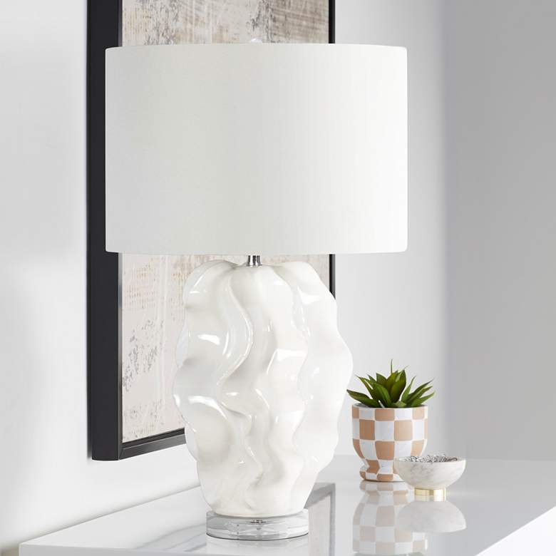 Image 1 Regina Andrew Design 25" High White Sands Ceramic Table Lamp