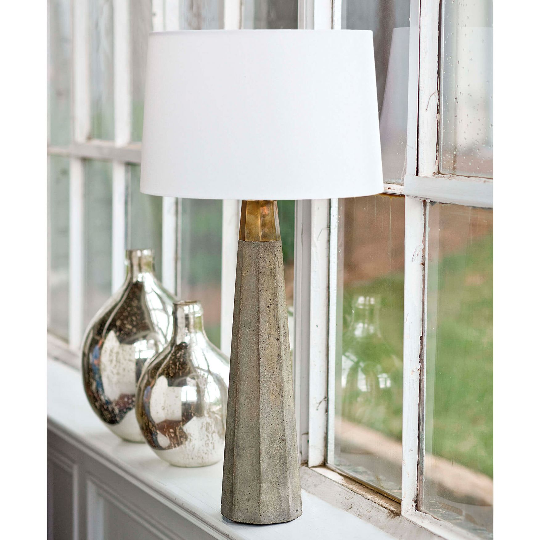 Image Regina Andrew Design Beretta Concrete and Brass Table Lamp