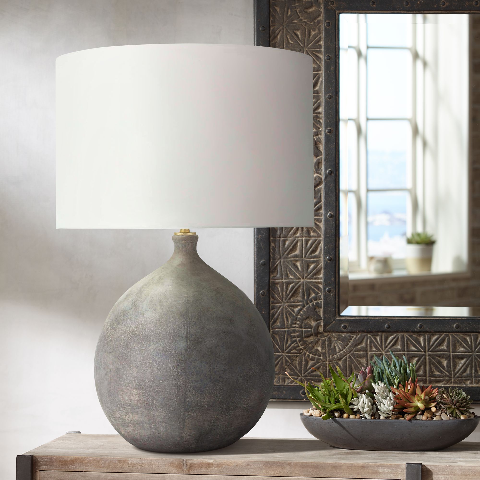 mulino table lamp