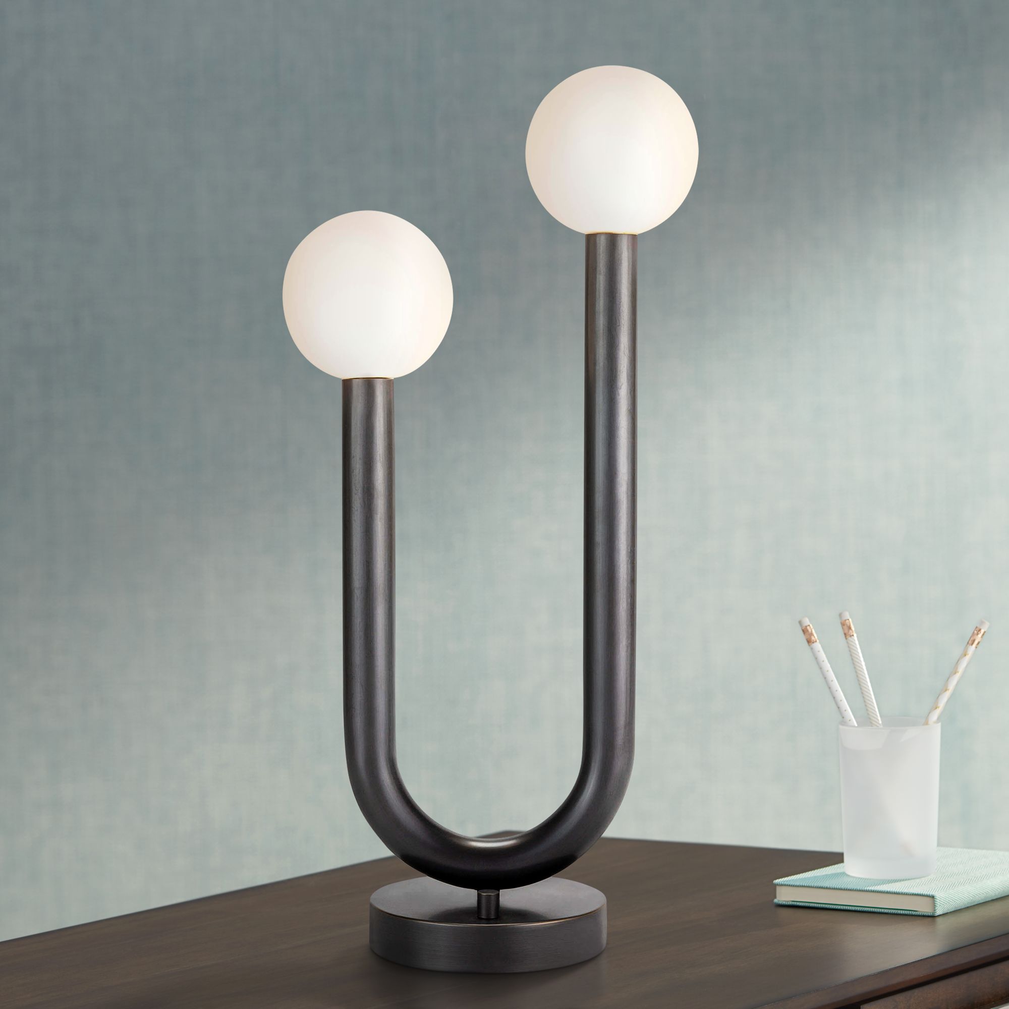 happy table lamp