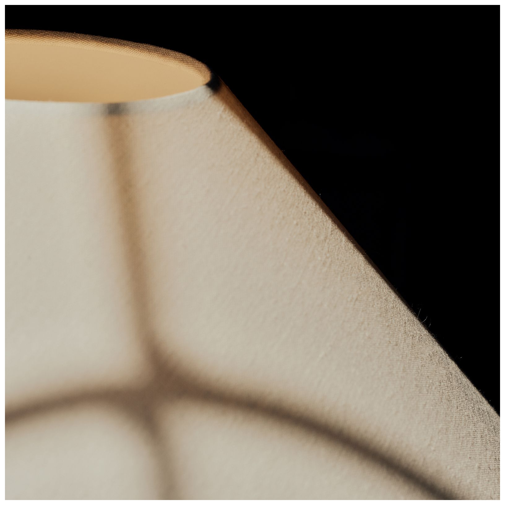 Image 4 Regina Andrew Koda Ceramic Table Lamp (Black) more views