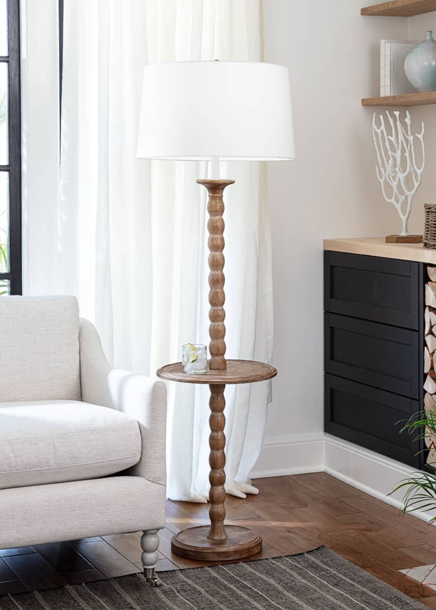 Wooden shop floor lamps