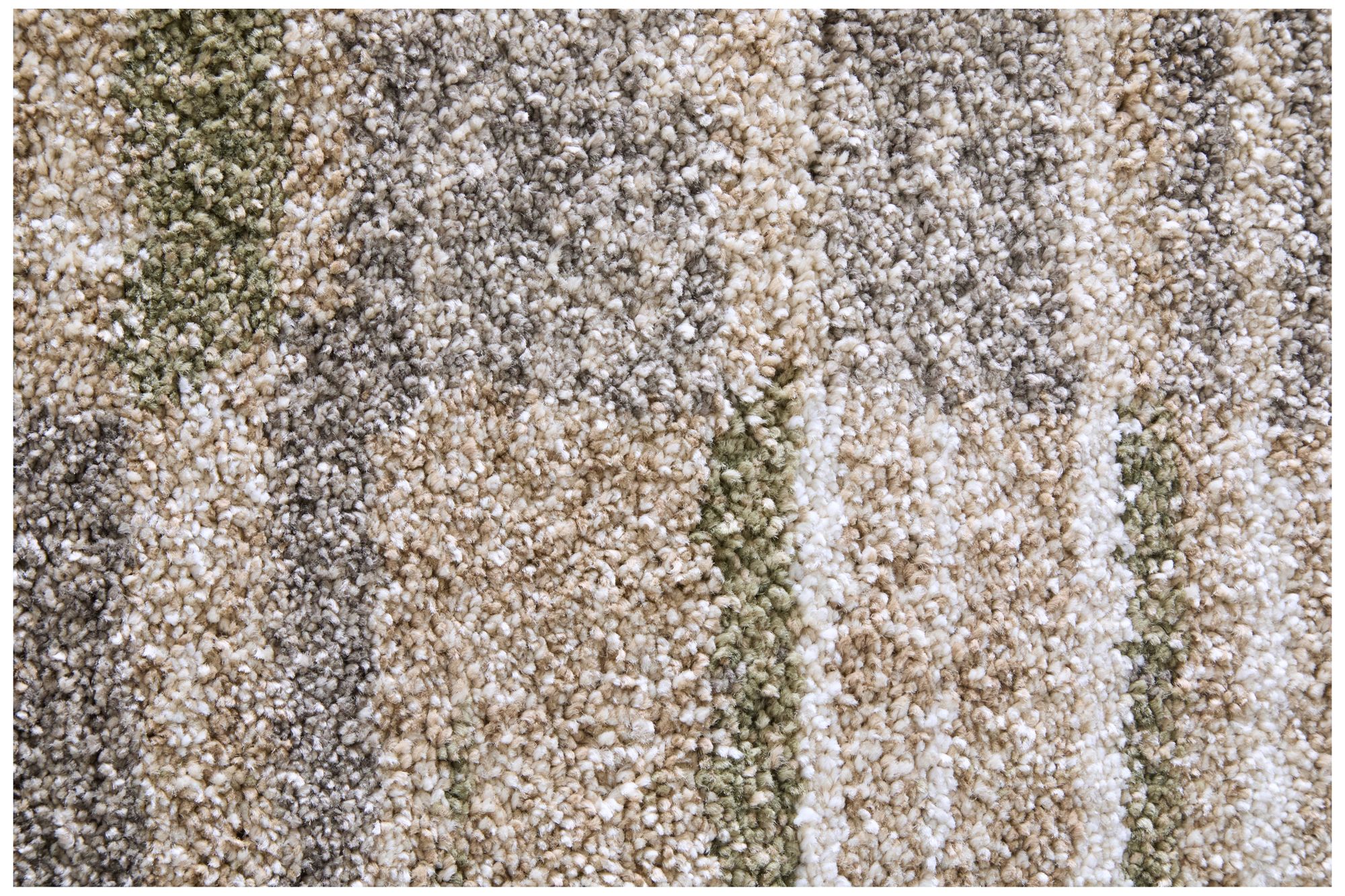 Richmond Geometric Indoor Ivory Area Rug 39R3F 2'-6" x 7'-3"
