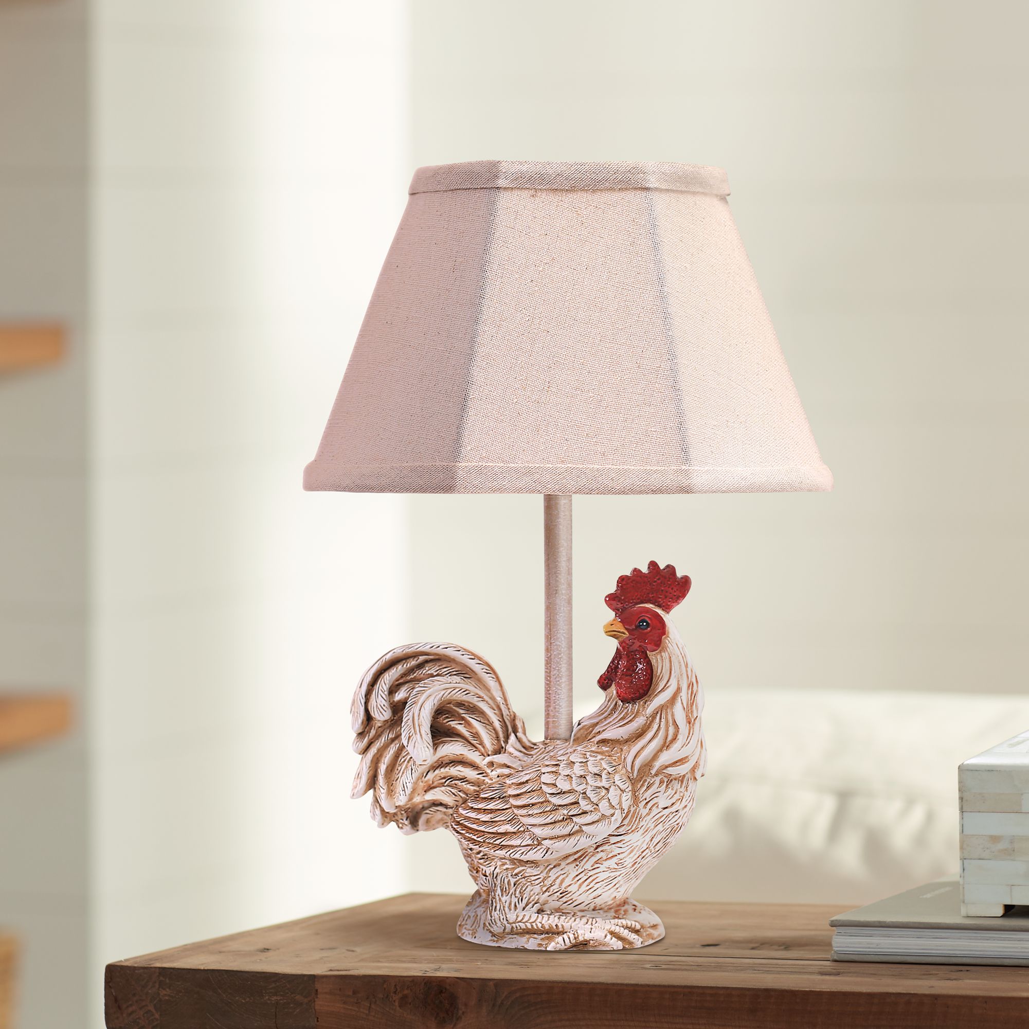 Chicken store table lamp