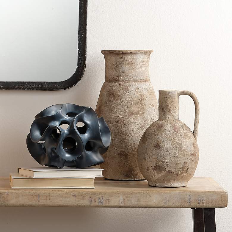 Image 6 ROOTE VASE - BEIGE ANTIQUED more views