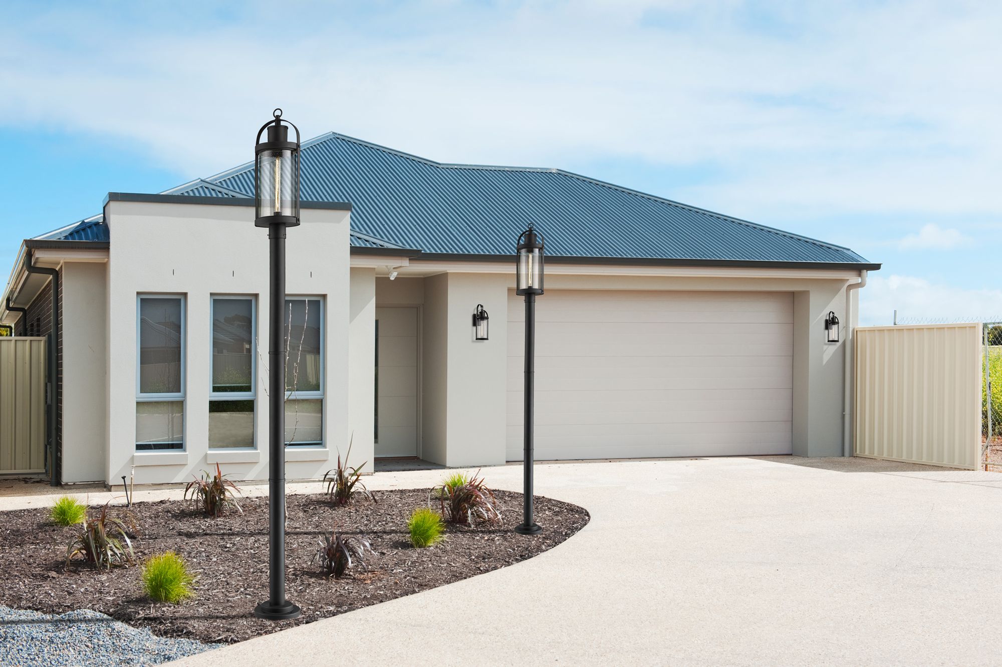 Roundhouse 24 3/4" High Black Outdoor Wall Light in scene