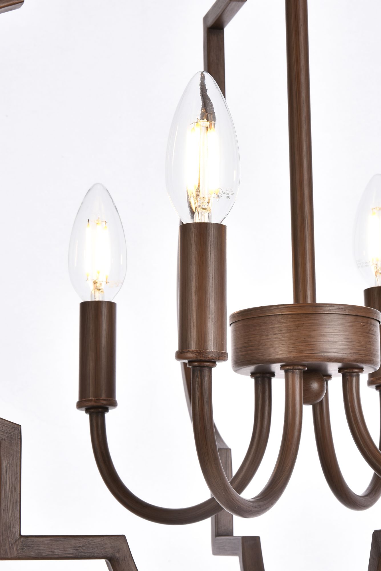 Sandara 4 Lts Pendant In Weathered Oak in scene