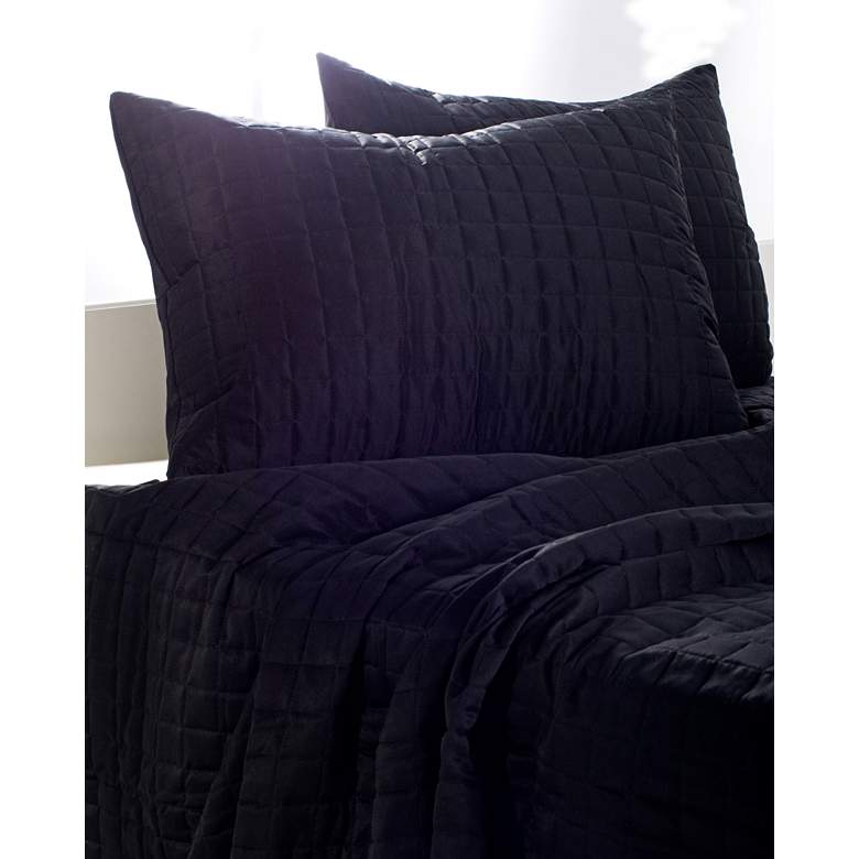 Image 1 Satinology Black Fabric Queen Quilt Set