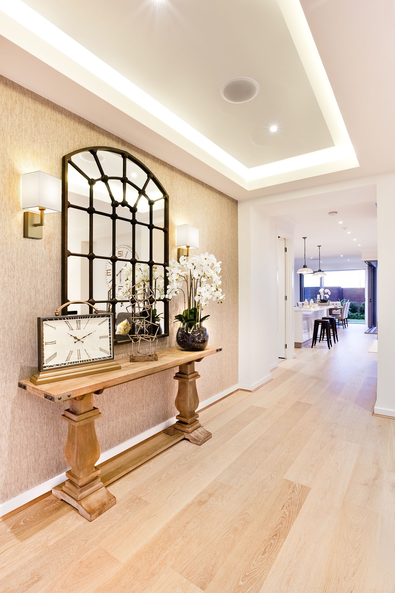 Image 4 Saxon 11 1/4" High Olde Brass Wall Sconce more views