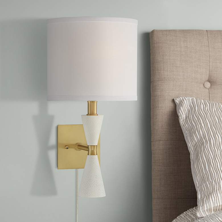 Image 1 Scava Plug-In Modern Wall Lamp in Wood and Brass