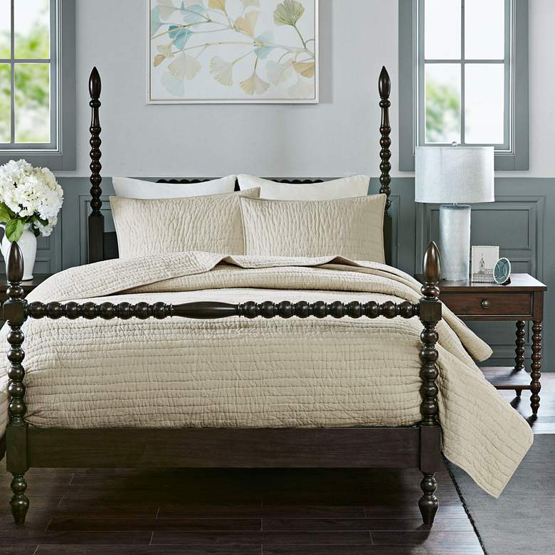 Image 1 Serene Cotton Ivory 3-Piece Full/Queen Coverlet Set
