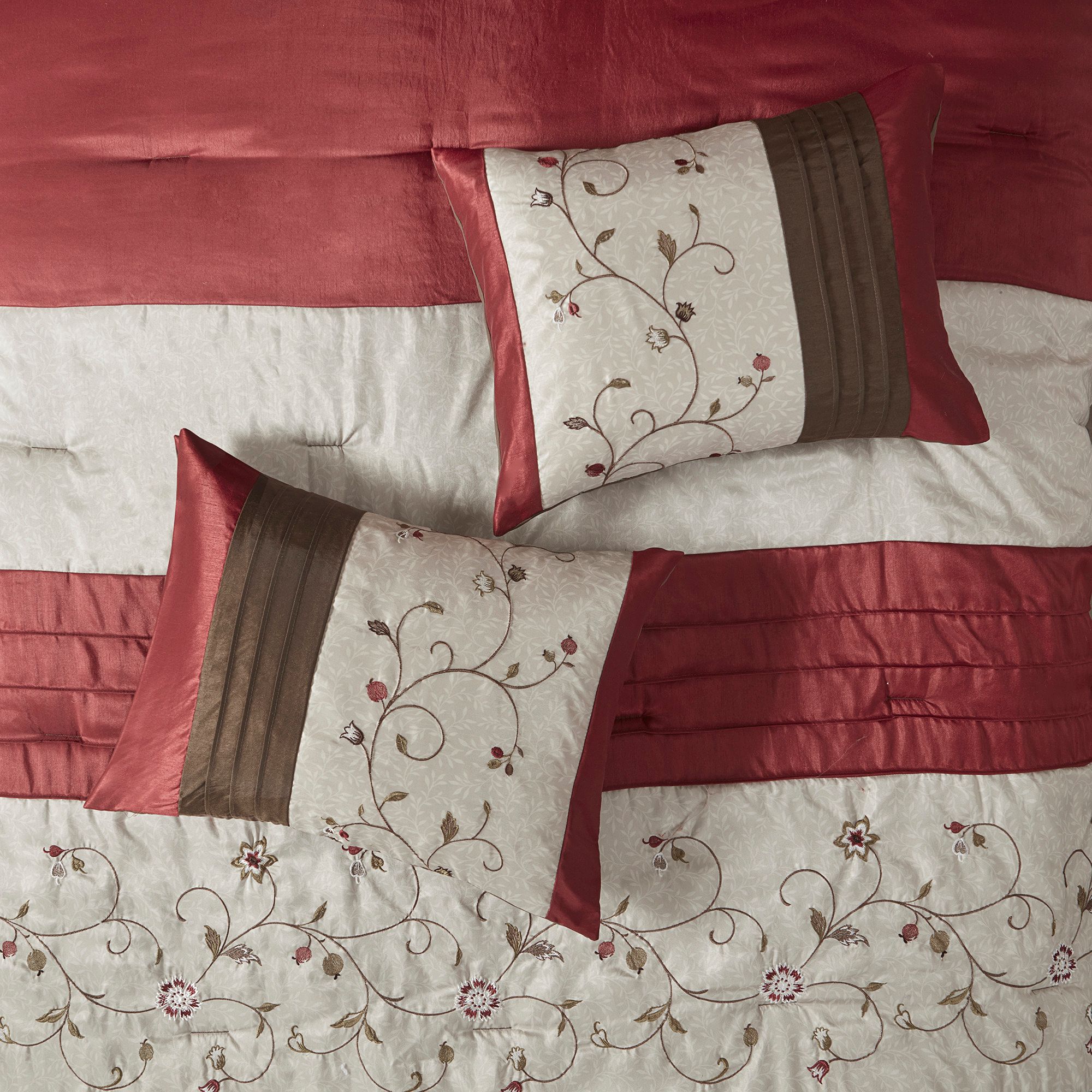 Serene Red Pieced King 7-Piece Comforter Set