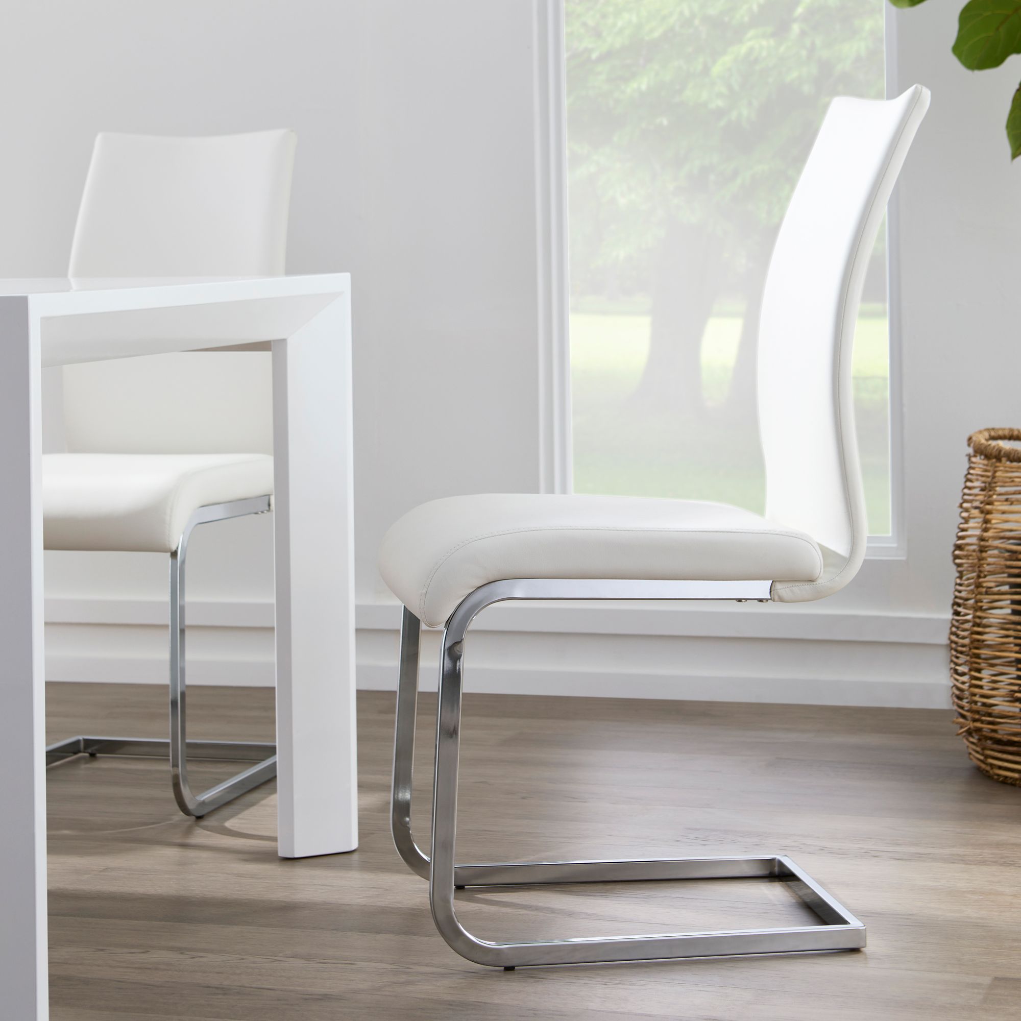 Set of 4 Epifania White Leatherette Side Chairs