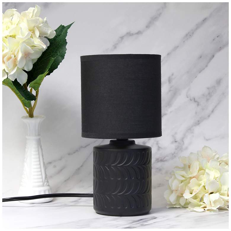 Image 1 Simple Designs 10" Chic Glow Mini Floral Crmc Tb Lp, Mono Drum Shd, Black