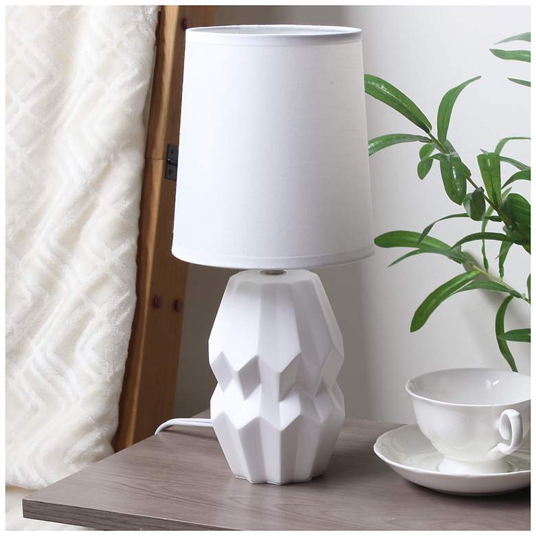 Image 1 Simple Designs 12.5" Chic Glow Ceramic Table Lp, White Fbc Shade, Off White