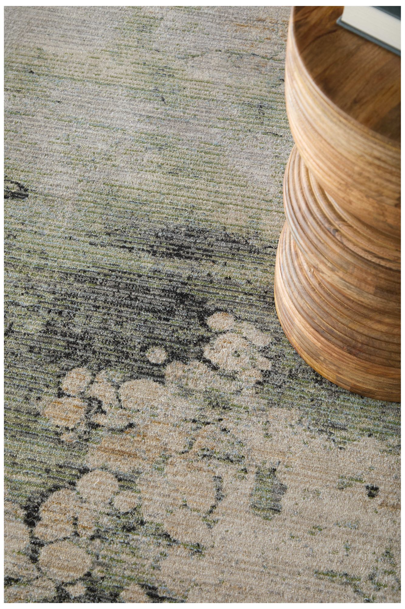 Image 2 Sonora Abstract Indoor Green Area Rug 39U9F 2' x 3' more views