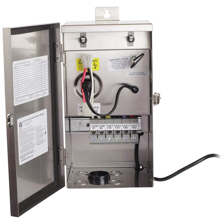 Image 1 Stainless Steel 600-Watt Landscape Transformer